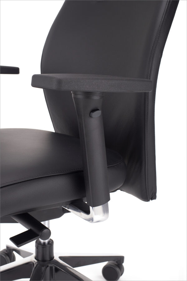 rocna opirala pisarniskega stola vision