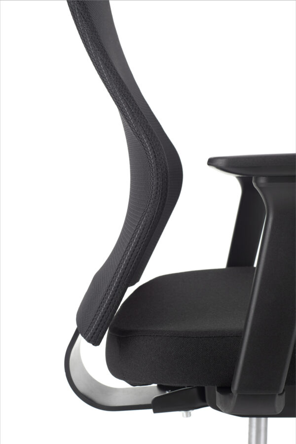 s-oblika ledvene opore stola dynamic air v2.0