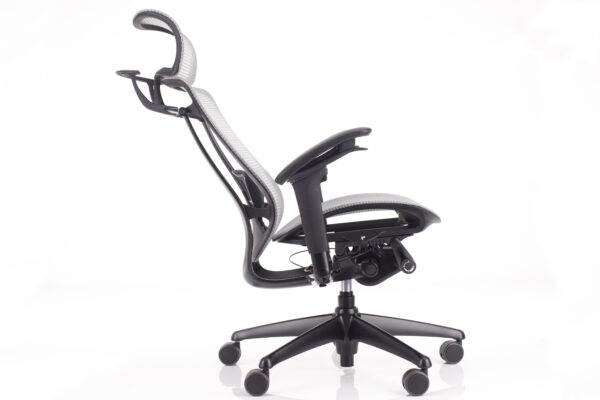 japonski dizajn stola contessa II