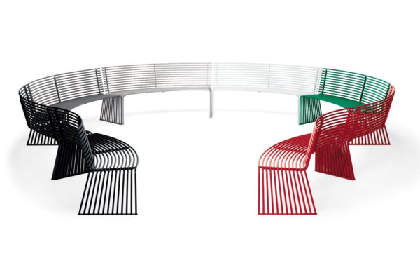 vanjska_klupa_uz_rijeku_s_naslonom_3