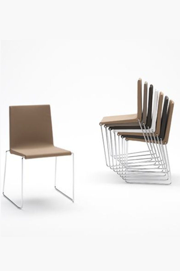 Impilla nalozljiv stol za pisarno in dom